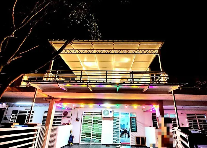 Khalifah Homestay Penaga