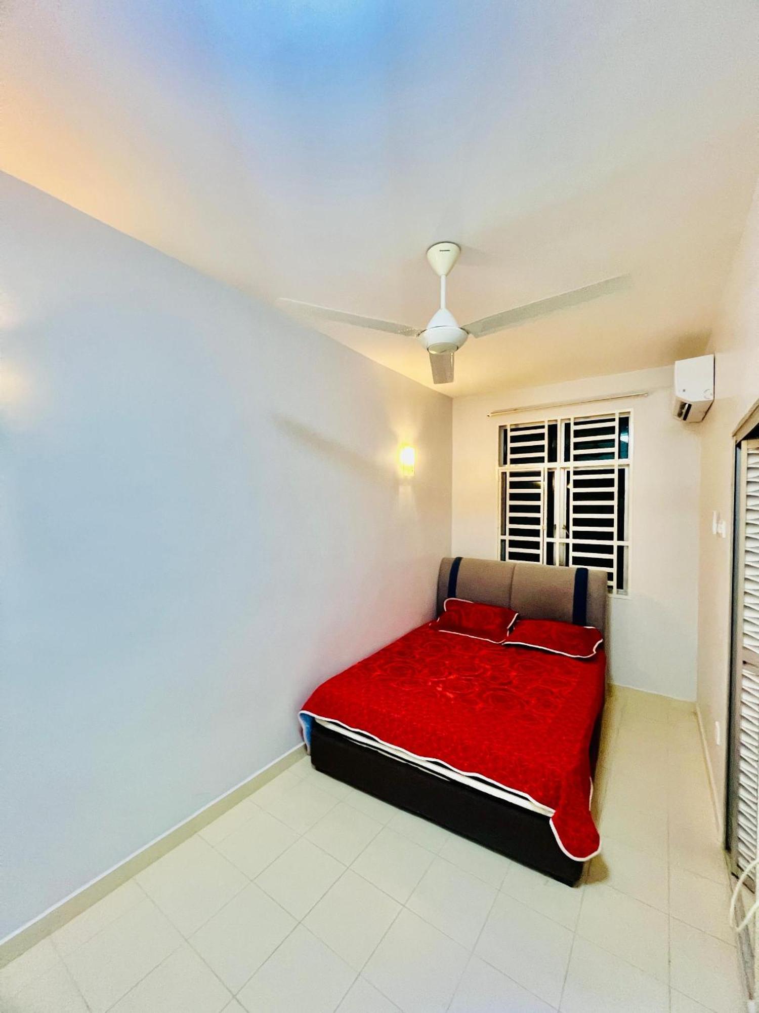 Khalifah Holiday home *